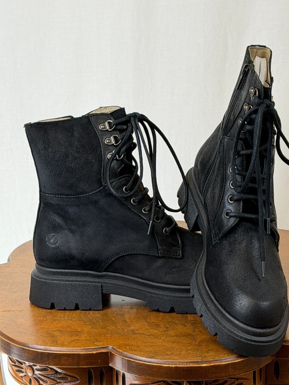 NIB Casta Xenon Black Suede Leather Lace Up Moto Boot EU 41 # 0365